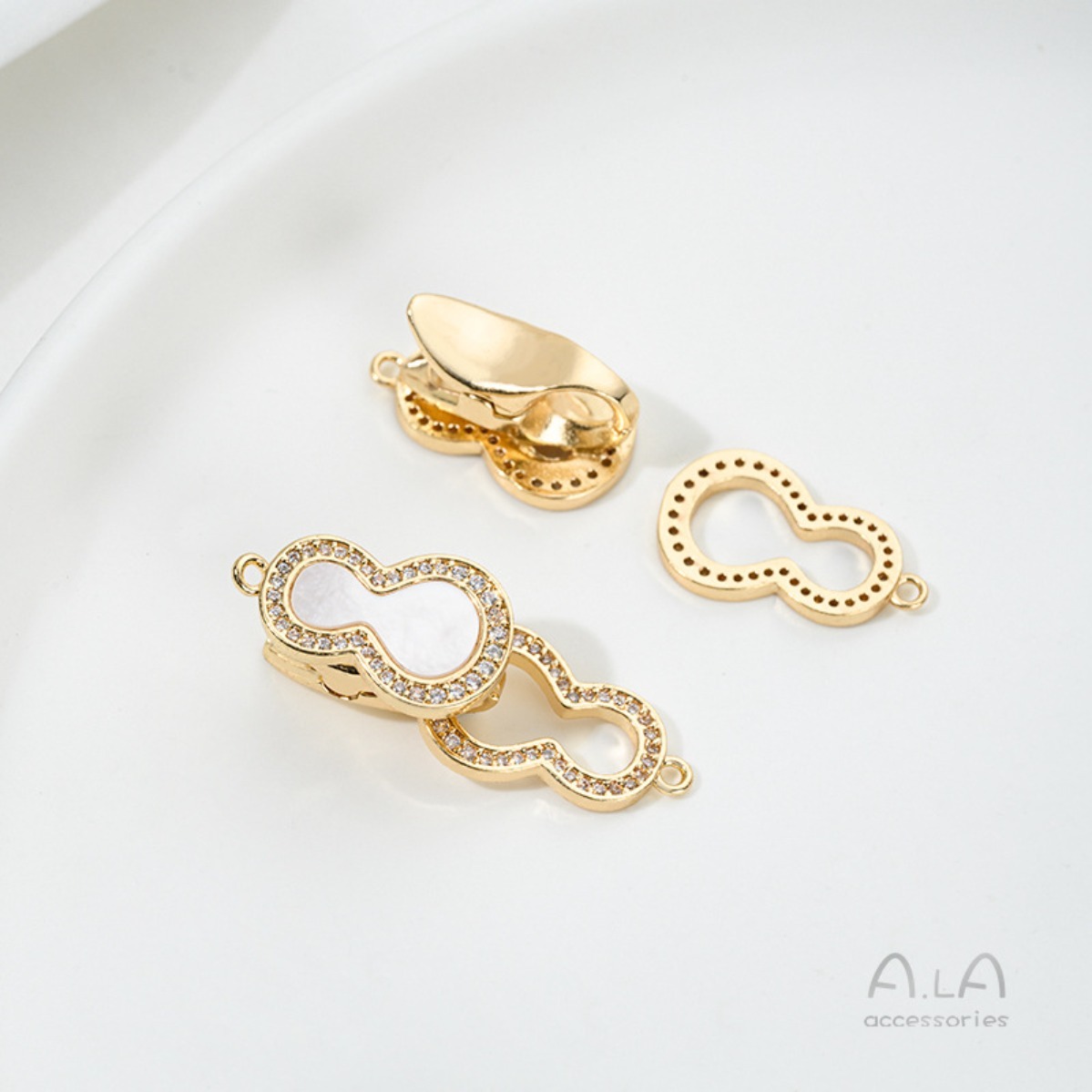 ตัวล็อกแบบก้านโยกทรงน้ำเต้าประ - Toggle Clasp Gold บทวิจารณ์และราคา
